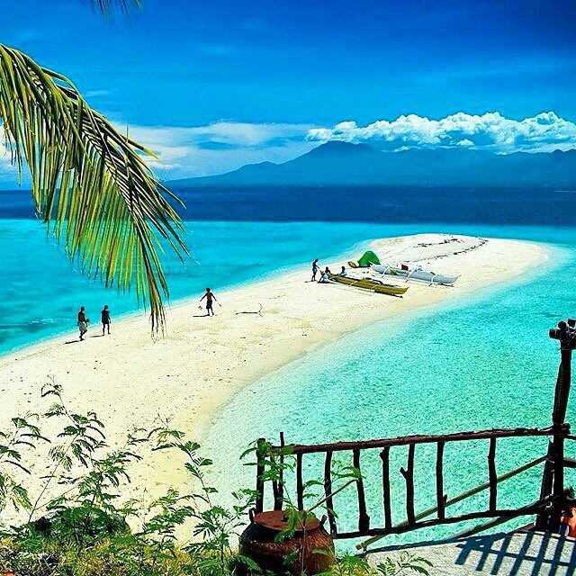 https://mdw-travel-data-us-east-1.s3.amazonaws.com/img/country/Philippines/Sumilon-Island/img_03.jpg