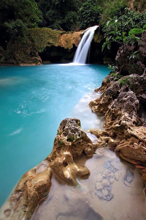 https://mdw-travel-data-us-east-1.s3.amazonaws.com/img/country/Philippines/Tadin-Waterfalls/img_00.jpg