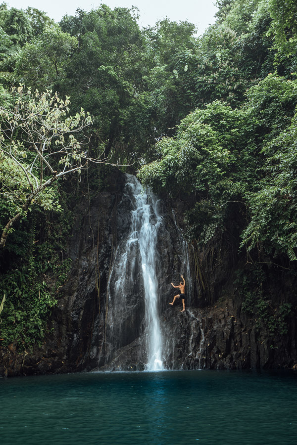 https://mdw-travel-data-us-east-1.s3.amazonaws.com/img/country/Philippines/Taktak-Falls/img_00.jpg