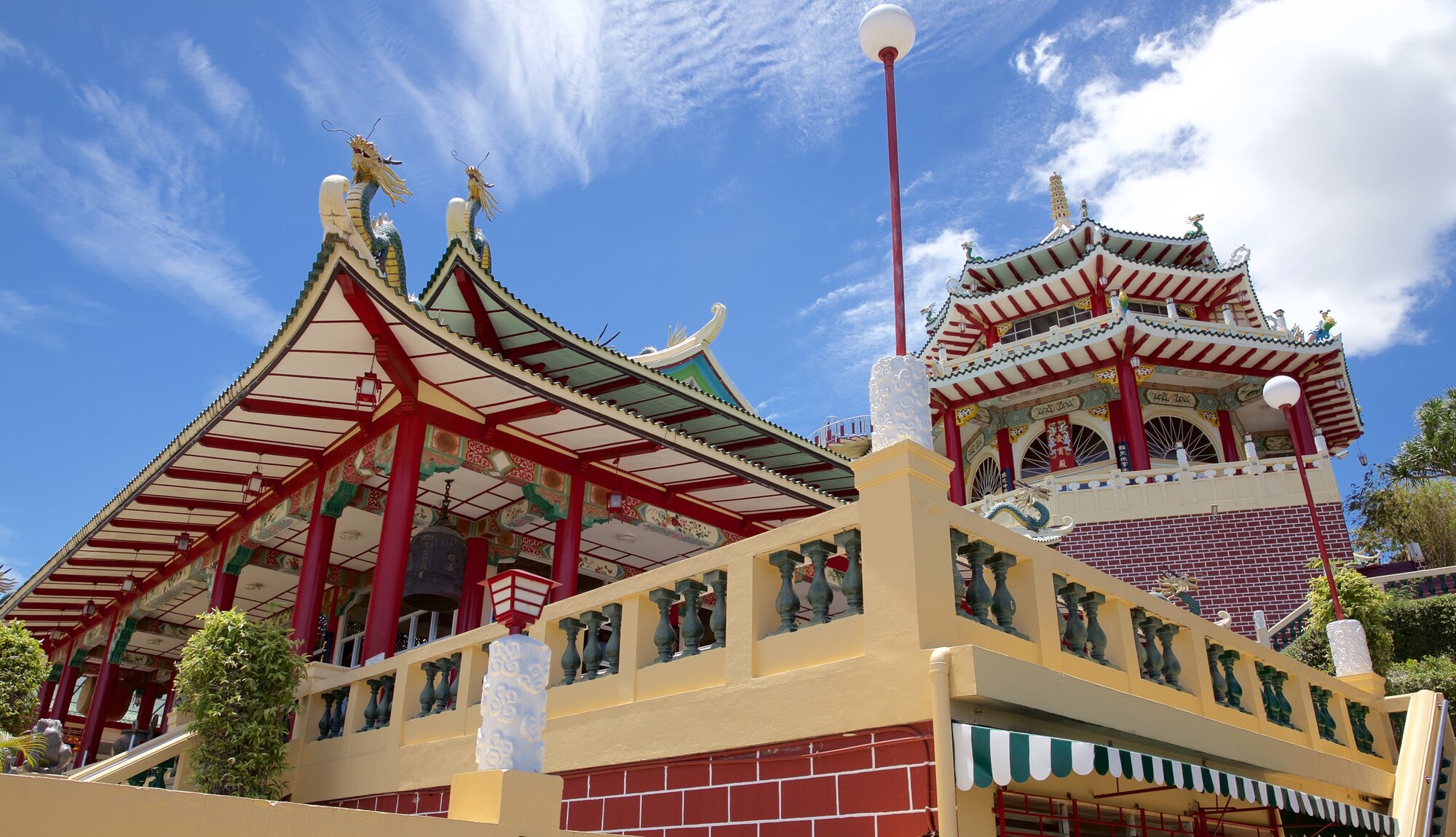 https://mdw-travel-data-us-east-1.s3.amazonaws.com/img/country/Philippines/Taoist-Temple/img_01.jpg
