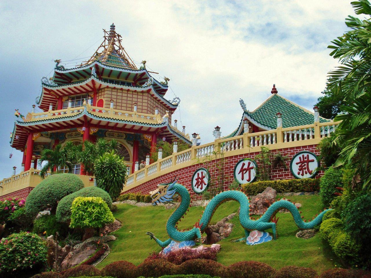 https://mdw-travel-data-us-east-1.s3.amazonaws.com/img/country/Philippines/Taoist-Temple/img_02.jpg