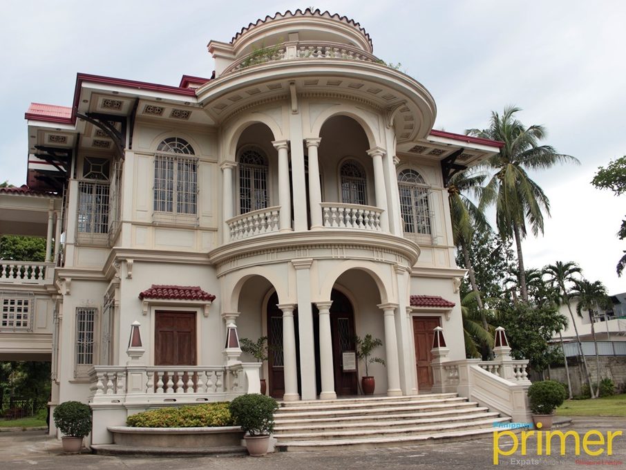 https://mdw-travel-data-us-east-1.s3.amazonaws.com/img/country/Philippines/The-Molo-Mansion/img_02.jpg