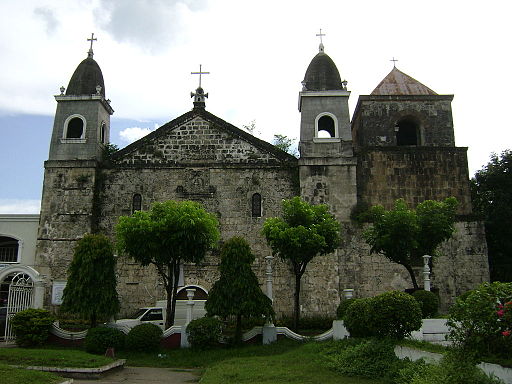 https://mdw-travel-data-us-east-1.s3.amazonaws.com/img/country/Philippines/Tigbauan-Church/img_00.jpg