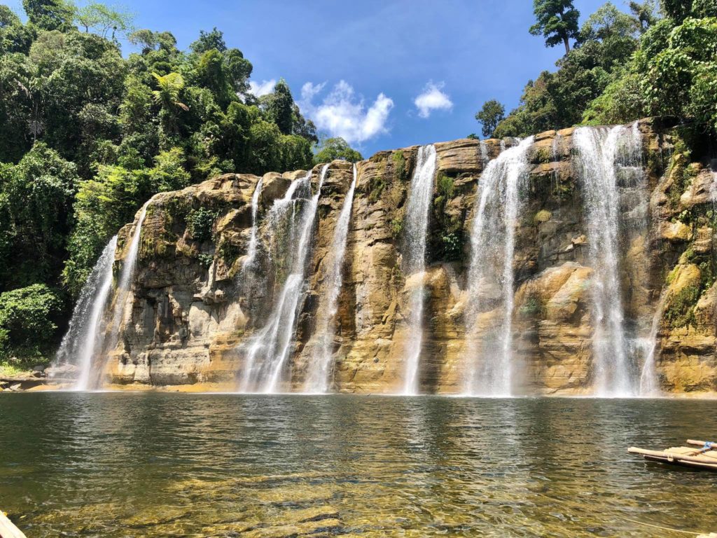 https://mdw-travel-data-us-east-1.s3.amazonaws.com/img/country/Philippines/Tinuy-an-Falls/img_00.jpg