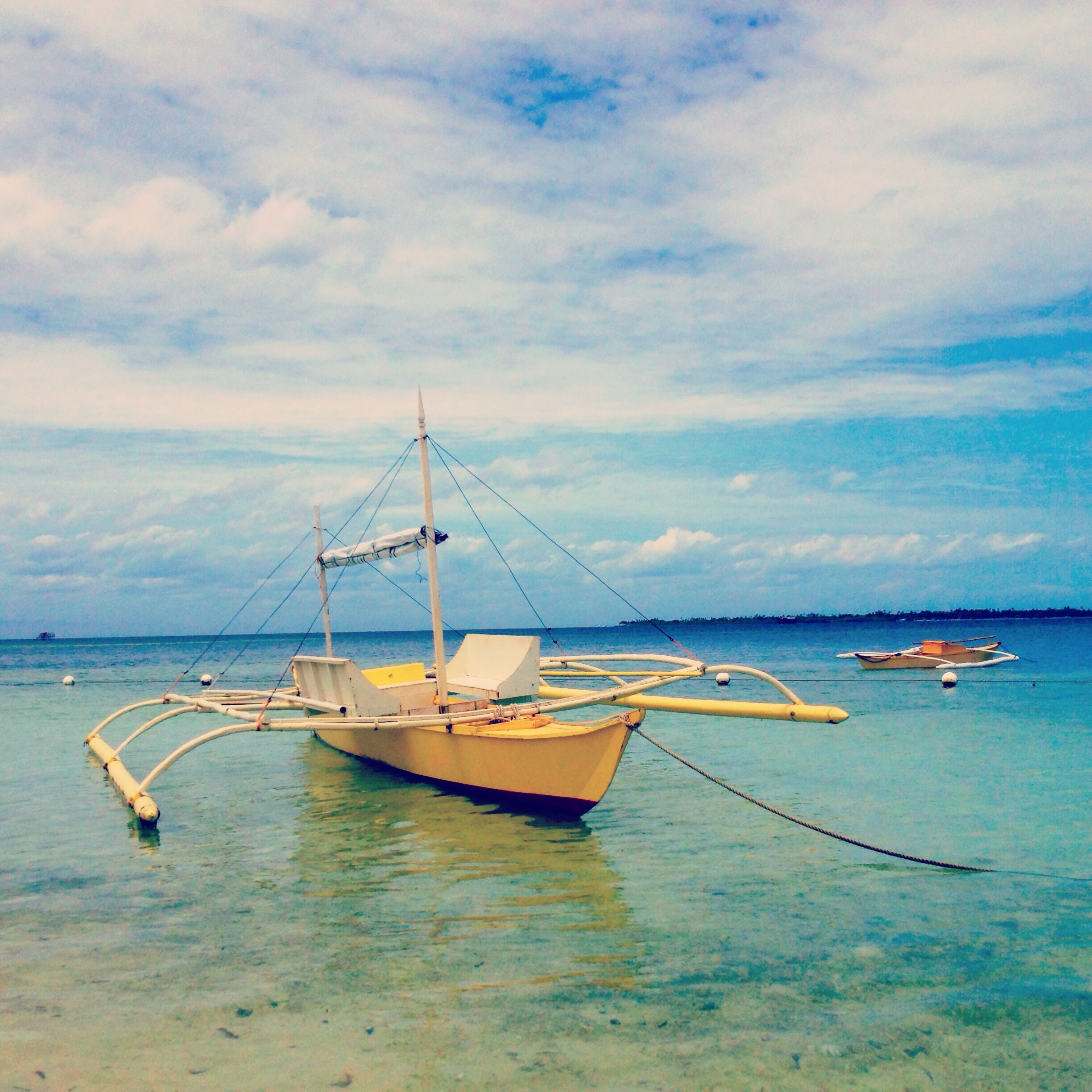 https://mdw-travel-data-us-east-1.s3.amazonaws.com/img/country/Philippines/Virgin-Island/img_02.jpg