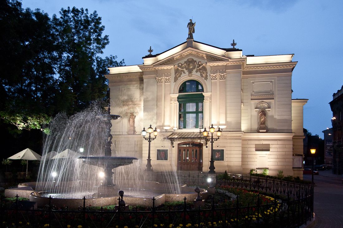https://mdw-travel-data-us-east-1.s3.amazonaws.com/img/country/Poland/Bialystok-Puppet-Theatre/img_03.jpg
