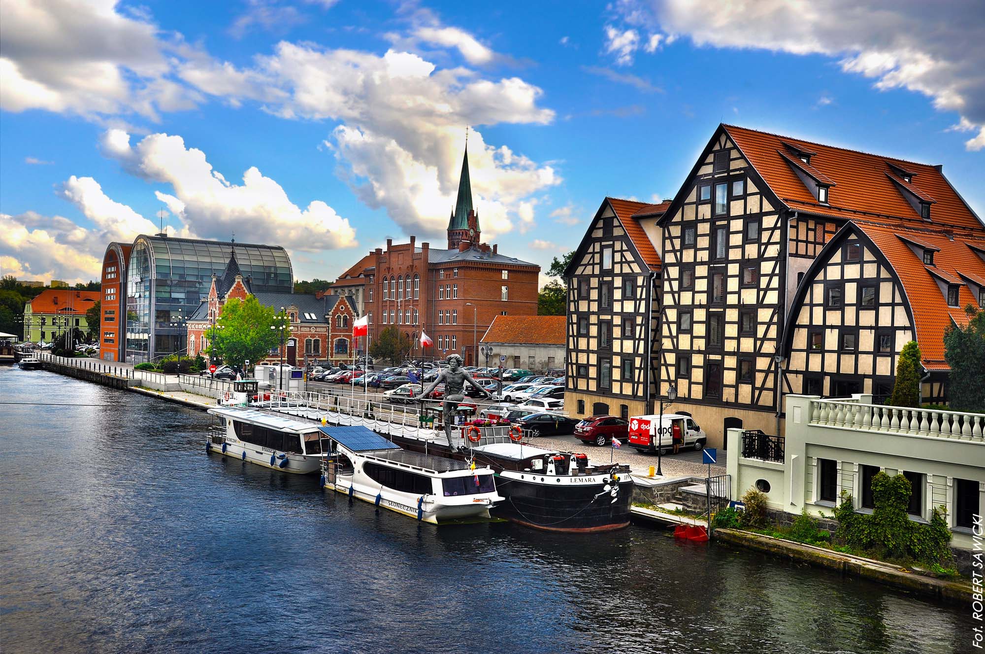 https://mdw-travel-data-us-east-1.s3.amazonaws.com/img/country/Poland/Bydgoszcz-Waterfront/img_01.jpg