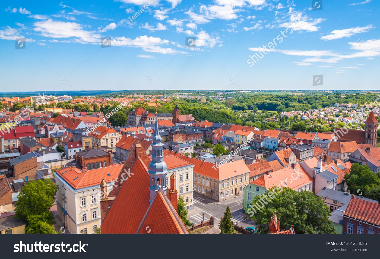 https://mdw-travel-data-us-east-1.s3.amazonaws.com/img/country/Poland/Chelmno-Old-Town/img_03.jpg