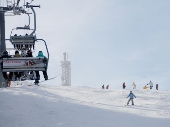 https://mdw-travel-data-us-east-1.s3.amazonaws.com/img/country/Poland/Czantoria-Ski-Lift/img_01.jpg