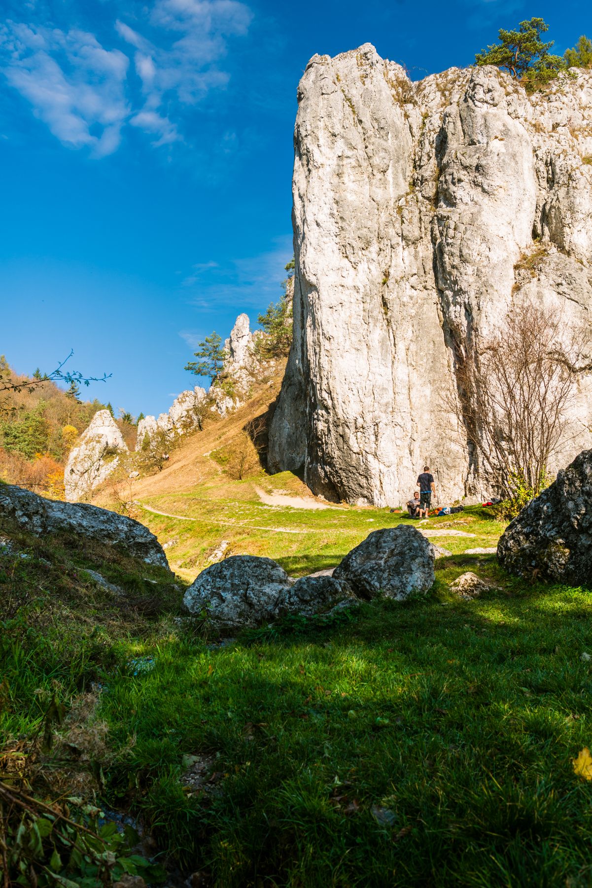 https://mdw-travel-data-us-east-1.s3.amazonaws.com/img/country/Poland/Dolina-Noteci-Landscape-Park/img_03.jpg