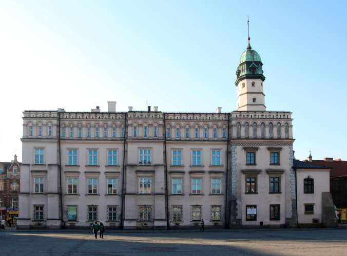 https://mdw-travel-data-us-east-1.s3.amazonaws.com/img/country/Poland/Ethnographic-Museum/img_03.jpg