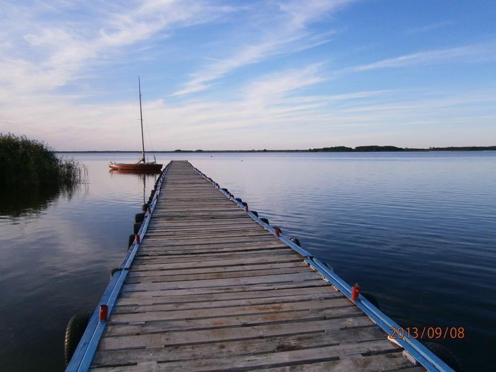 https://mdw-travel-data-us-east-1.s3.amazonaws.com/img/country/Poland/Gardno-Lake/img_03.jpg