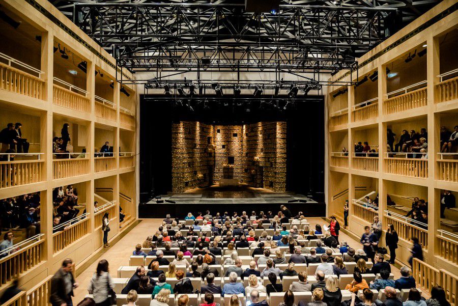 https://mdw-travel-data-us-east-1.s3.amazonaws.com/img/country/Poland/Gdansk-Shakespeare-Theatre/img_00.jpg