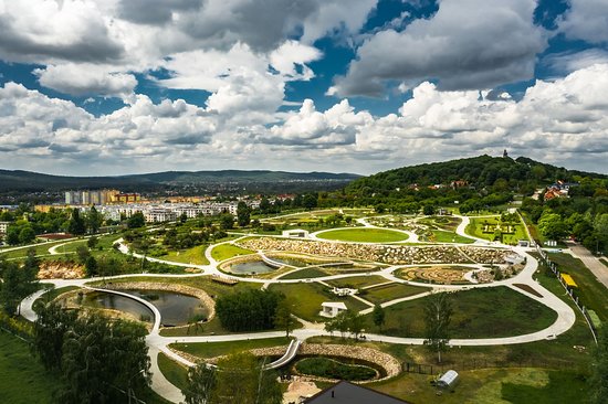 https://mdw-travel-data-us-east-1.s3.amazonaws.com/img/country/Poland/Geopark-Kielce/img_03.jpg