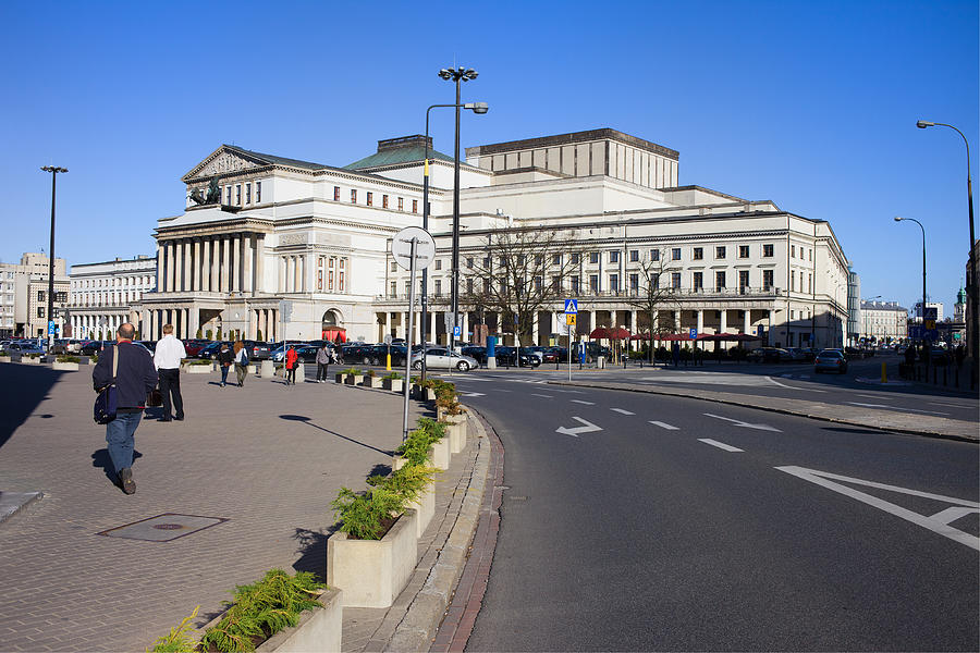 https://mdw-travel-data-us-east-1.s3.amazonaws.com/img/country/Poland/Grand-Theatre/img_03.jpg
