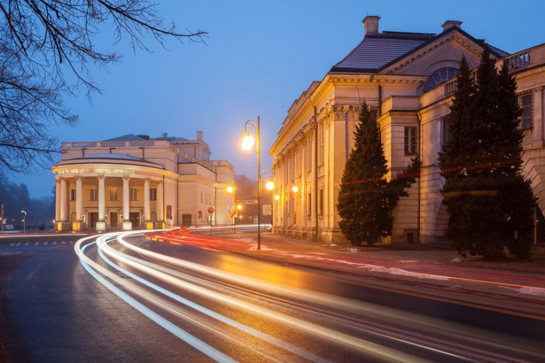 https://mdw-travel-data-us-east-1.s3.amazonaws.com/img/country/Poland/Kalisz-Regional-Museum/img_02.jpg