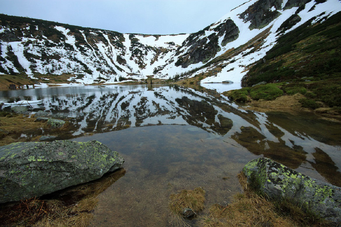 https://mdw-travel-data-us-east-1.s3.amazonaws.com/img/country/Poland/Karkonosze-National-Park/img_02.jpg