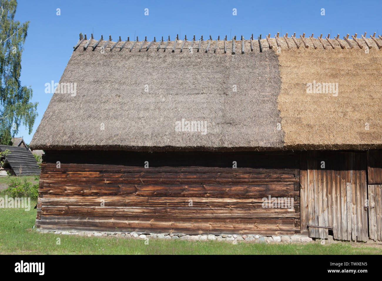 https://mdw-travel-data-us-east-1.s3.amazonaws.com/img/country/Poland/Kashubian-Ethnographic-Park-in-Wdzydze-Kiszewskie/img_03.jpg