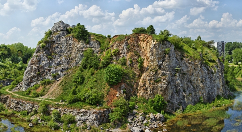 https://mdw-travel-data-us-east-1.s3.amazonaws.com/img/country/Poland/Kielce-Historical-Museum---Kadzielnia/img_02.jpg