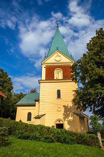 https://mdw-travel-data-us-east-1.s3.amazonaws.com/img/country/Poland/Lanckorona/img_03.jpg