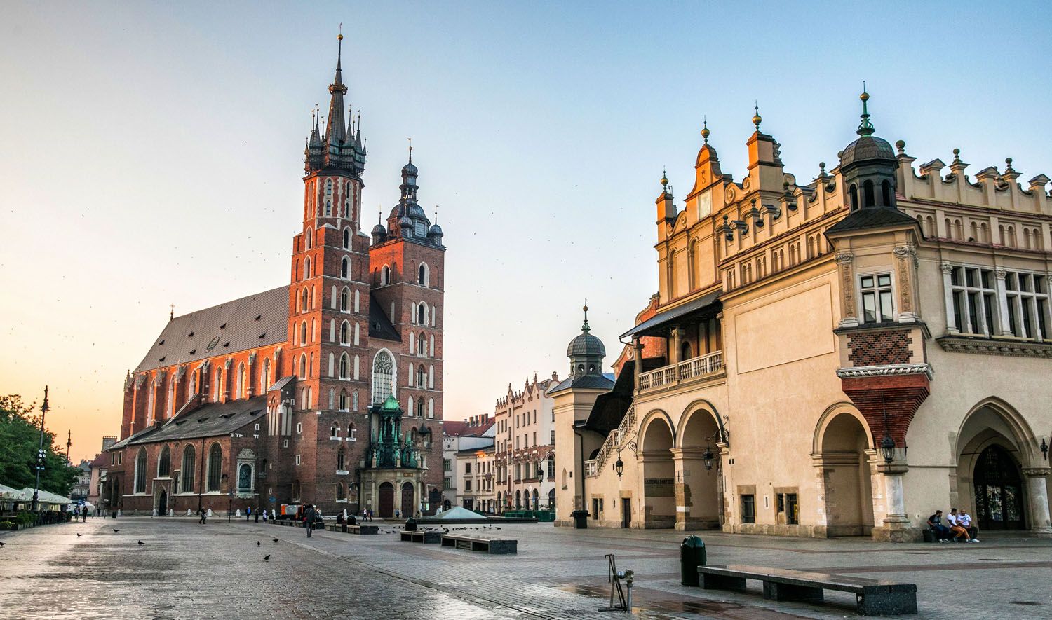 https://mdw-travel-data-us-east-1.s3.amazonaws.com/img/country/Poland/Luczniczka-arena/img_01.jpg