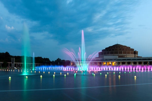 https://mdw-travel-data-us-east-1.s3.amazonaws.com/img/country/Poland/Millennium-Hall/img_00.jpg