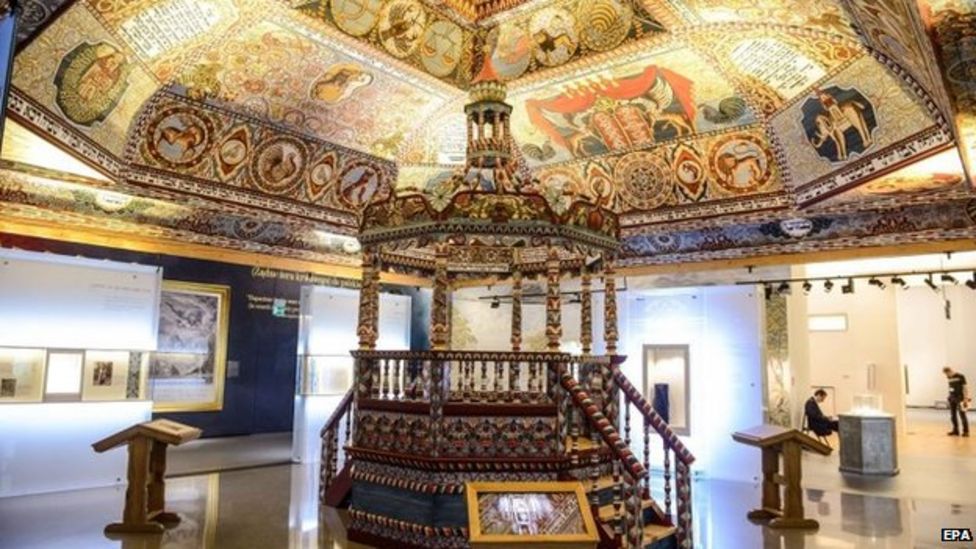 https://mdw-travel-data-us-east-1.s3.amazonaws.com/img/country/Poland/Museum-of-the-History-of-Polish-Jews/img_01.jpg