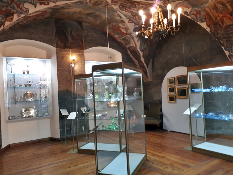 https://mdw-travel-data-us-east-1.s3.amazonaws.com/img/country/Poland/Muzeum-Okregowe-w-Rzeszowie/img_03.jpg