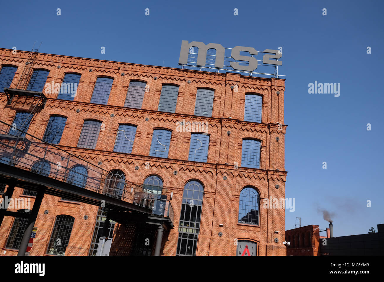 https://mdw-travel-data-us-east-1.s3.amazonaws.com/img/country/Poland/Muzeum-Sztuki/img_02.jpg