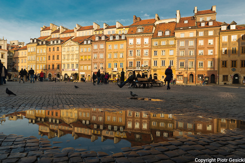https://mdw-travel-data-us-east-1.s3.amazonaws.com/img/country/Poland/Old-Market-Square/img_03.jpg