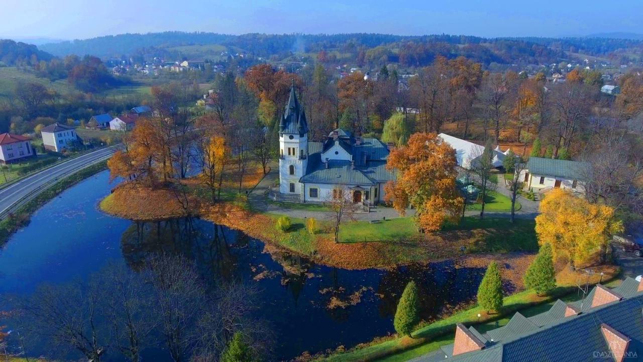 https://mdw-travel-data-us-east-1.s3.amazonaws.com/img/country/Poland/Olszanica/img_04.jpg