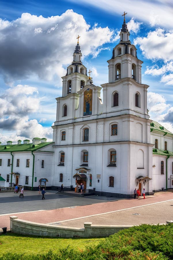 https://mdw-travel-data-us-east-1.s3.amazonaws.com/img/country/Poland/Orthodox-Cathedral-of-the-Holy-Spirit/img_03.jpg