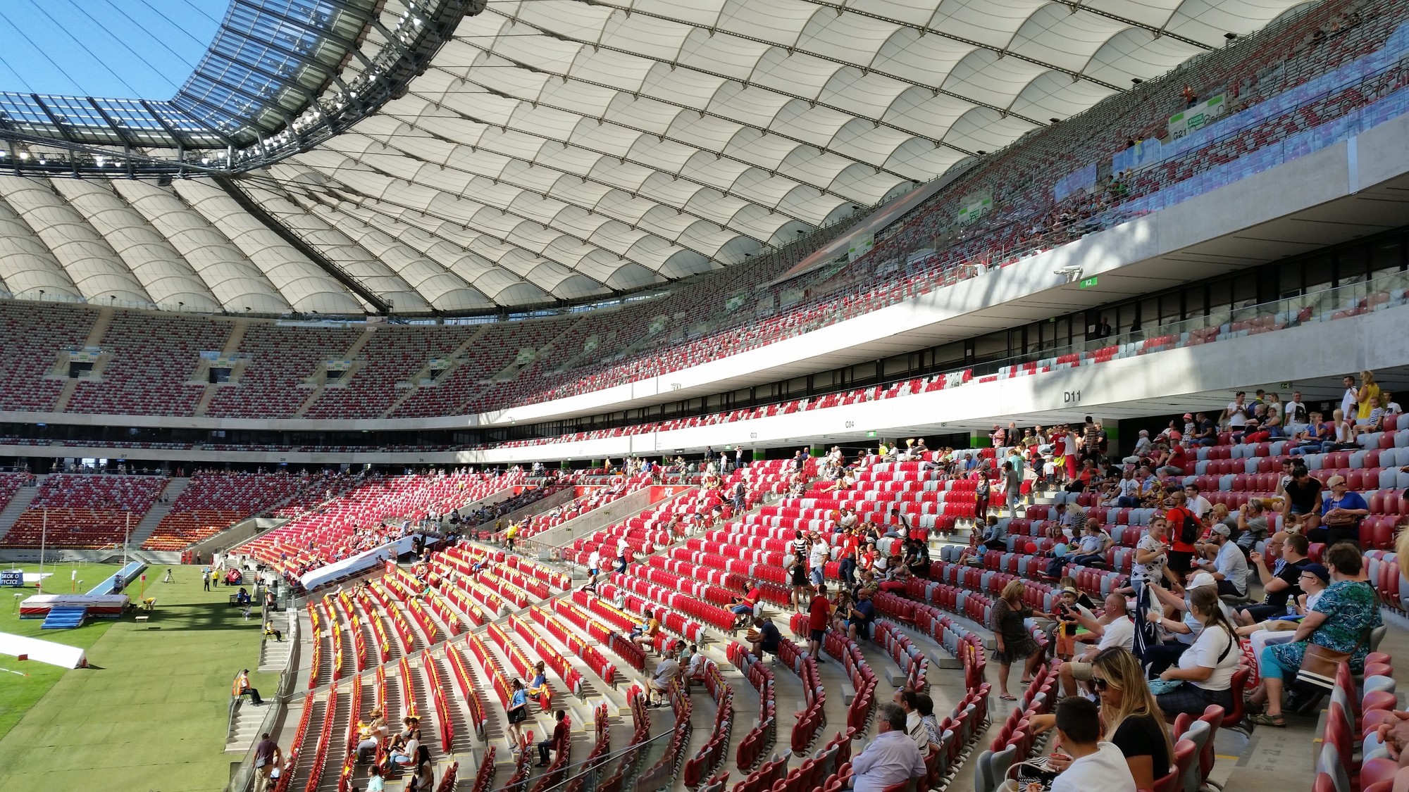 https://mdw-travel-data-us-east-1.s3.amazonaws.com/img/country/Poland/PGE-National-Stadium/img_01.jpg