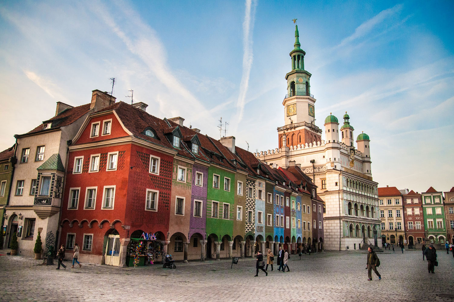 https://mdw-travel-data-us-east-1.s3.amazonaws.com/img/country/Poland/Poznan-New-Theatre/img_02.jpg