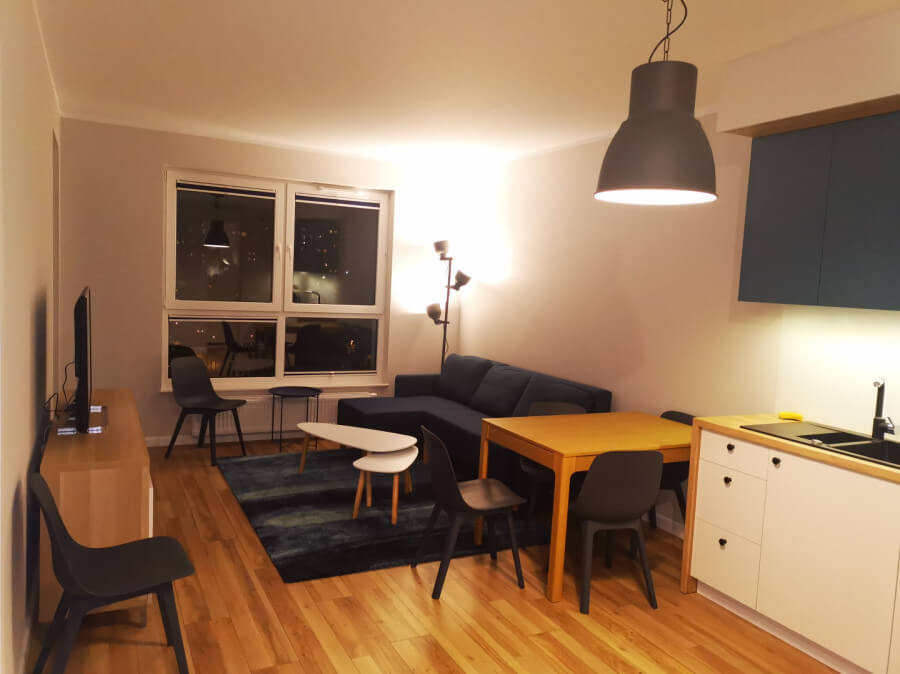 https://mdw-travel-data-us-east-1.s3.amazonaws.com/img/country/Poland/Przymorze-Housing-Estate/img_01.jpg