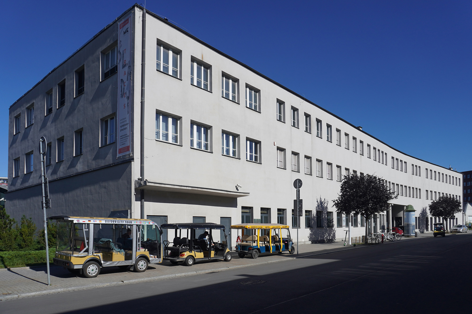 https://mdw-travel-data-us-east-1.s3.amazonaws.com/img/country/Poland/Schindlers-Factory-Museum/img_01.jpg