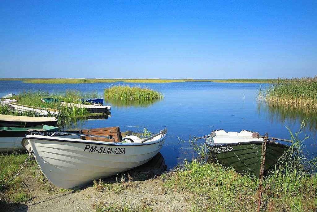 https://mdw-travel-data-us-east-1.s3.amazonaws.com/img/country/Poland/Slowinski-National-Park/img_01.jpg