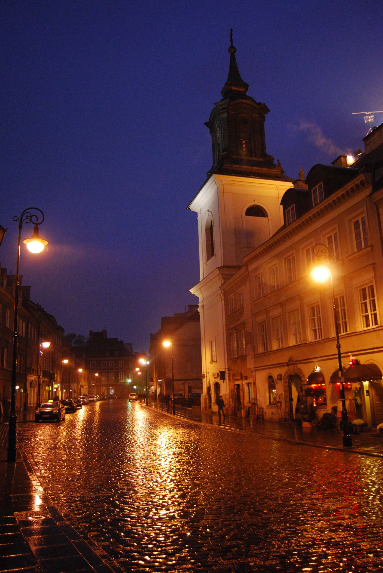 https://mdw-travel-data-us-east-1.s3.amazonaws.com/img/country/Poland/The-Freta-Theater/img_01.jpg