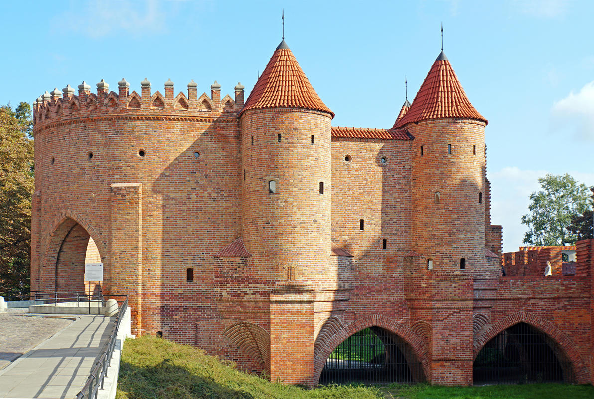 https://mdw-travel-data-us-east-1.s3.amazonaws.com/img/country/Poland/The-Museum-of-the-Origins-of-the-Polish-State/img_03.jpg