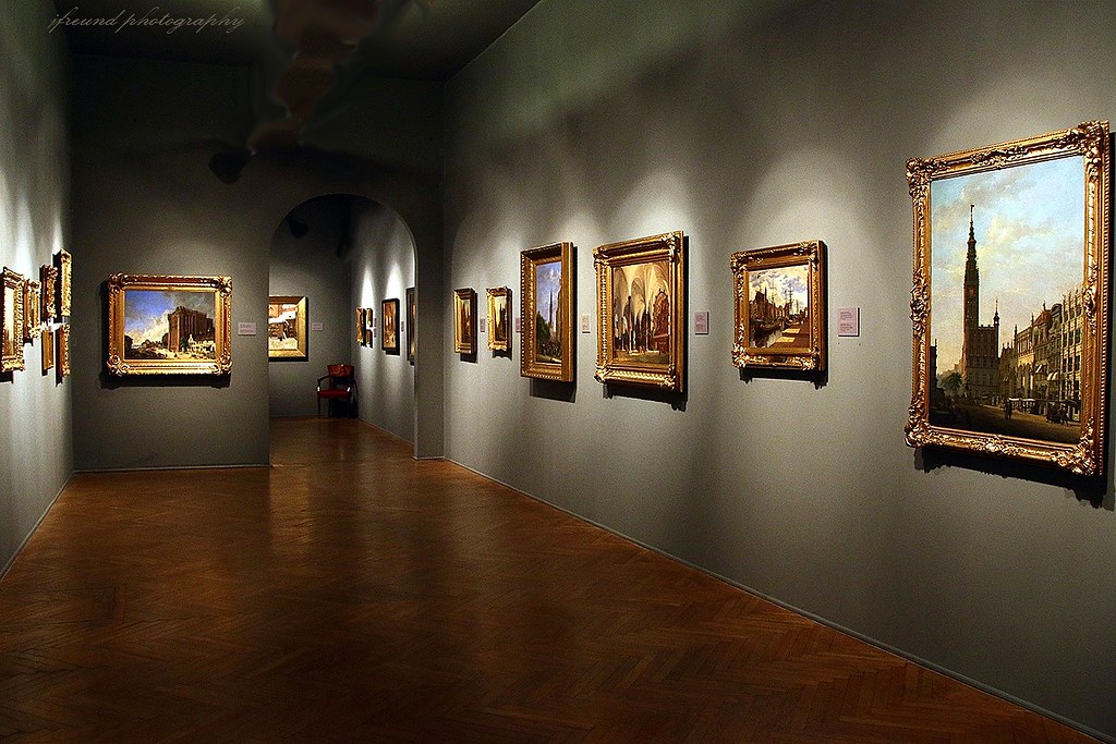 https://mdw-travel-data-us-east-1.s3.amazonaws.com/img/country/Poland/The-National-Museum-in-Gdansk/img_00.jpg