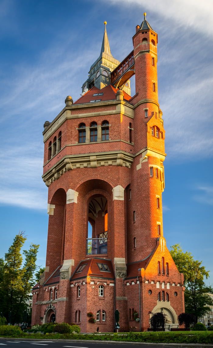 https://mdw-travel-data-us-east-1.s3.amazonaws.com/img/country/Poland/Wroclaw-Cathedral-Museum/img_03.jpg