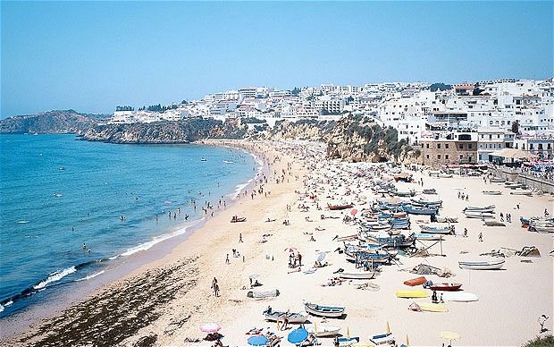 https://mdw-travel-data-us-east-1.s3.amazonaws.com/img/country/Portugal/Alte/img_01.jpg