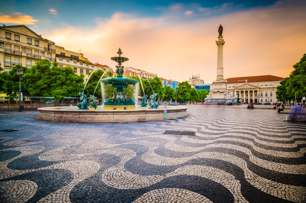 https://mdw-travel-data-us-east-1.s3.amazonaws.com/img/country/Portugal/Alte/img_02.jpg