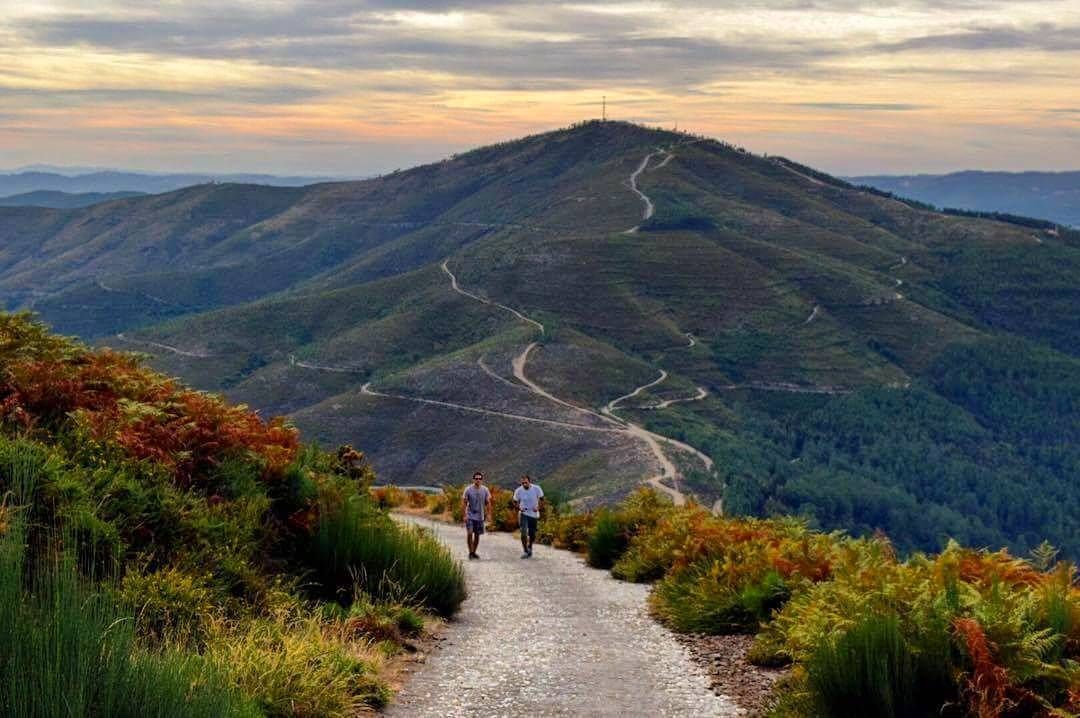 https://mdw-travel-data-us-east-1.s3.amazonaws.com/img/country/Portugal/Alvao-Natural-Park/img_02.jpg