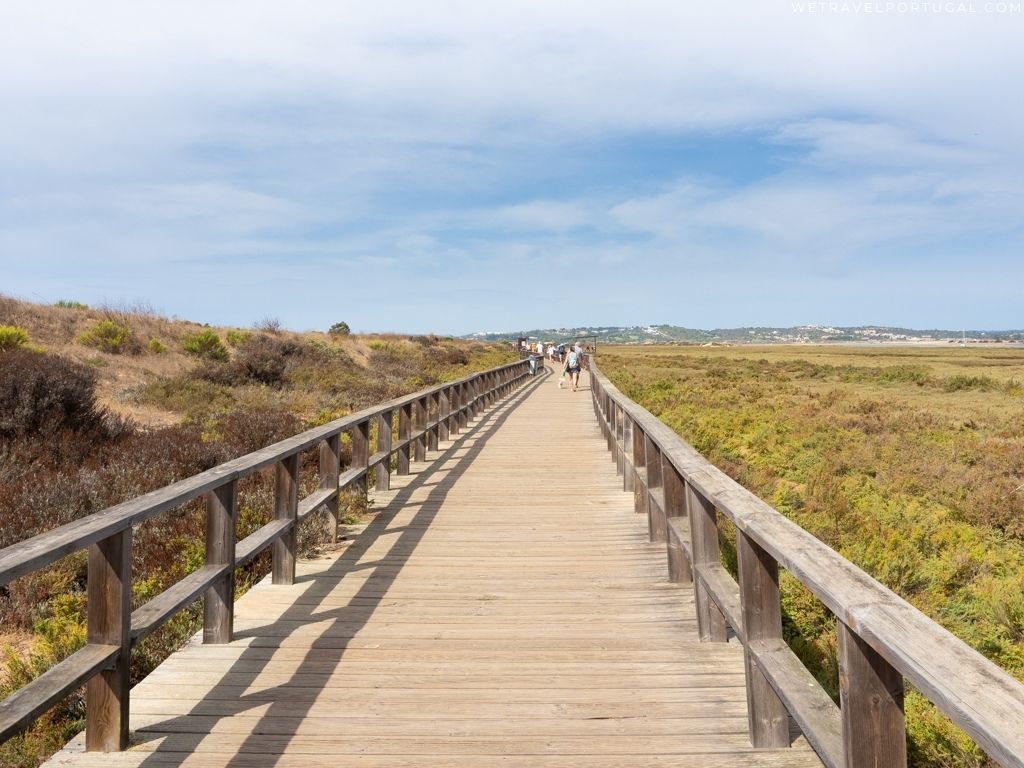 https://mdw-travel-data-us-east-1.s3.amazonaws.com/img/country/Portugal/Alvor-Boardwalk---Passadicos-de-Alvor/img_01.jpg