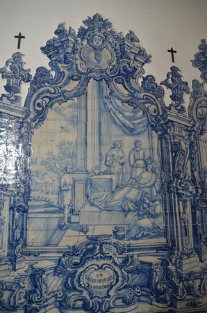 https://mdw-travel-data-us-east-1.s3.amazonaws.com/img/country/Portugal/Antiga-Fabrica-da-Igreja-da-Misericordia-de-Tavira/img_02.jpg