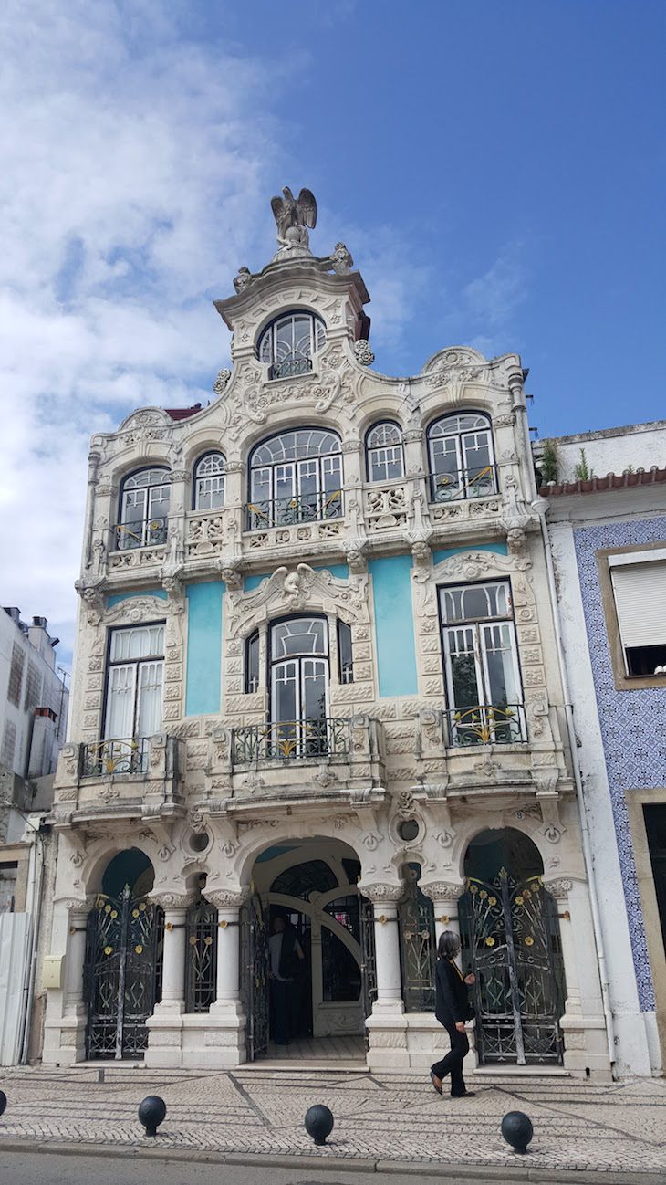 https://mdw-travel-data-us-east-1.s3.amazonaws.com/img/country/Portugal/Aveiro-Municipal-Library/img_02.jpg