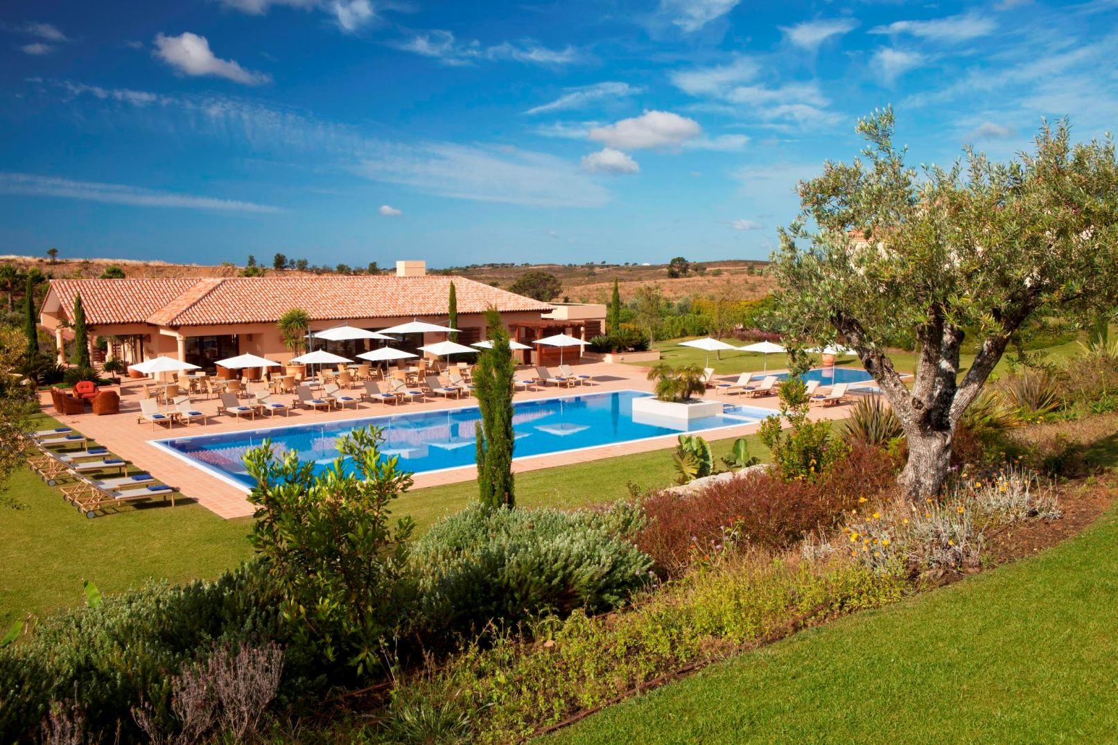 https://mdw-travel-data-us-east-1.s3.amazonaws.com/img/country/Portugal/Bela-Vista-Golf-&-Country-Club/img_02.jpg