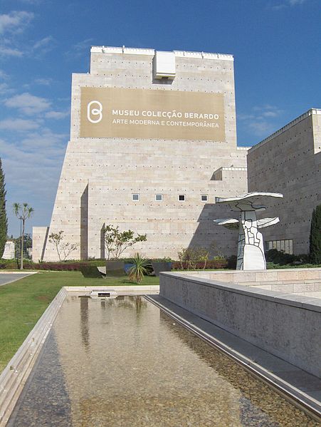 https://mdw-travel-data-us-east-1.s3.amazonaws.com/img/country/Portugal/Berardo-Museum/img_01.jpg