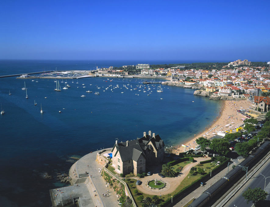 https://mdw-travel-data-us-east-1.s3.amazonaws.com/img/country/Portugal/Cascais-Bay/img_03.jpg